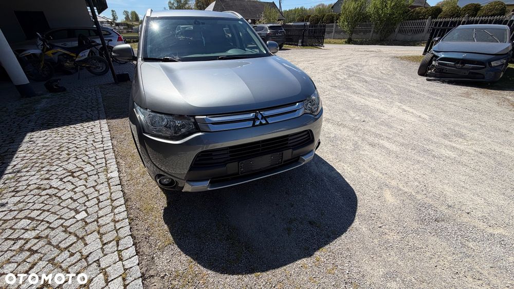 Mitsubishi Outlander 2.2 DI-D 4WD Plus - 7