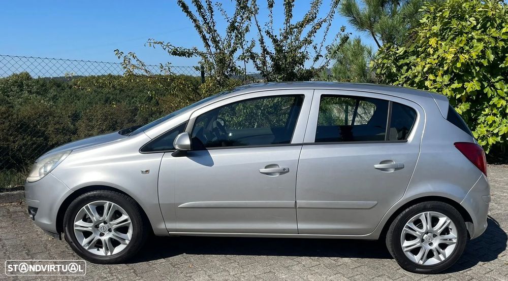 Opel Corsa - 4