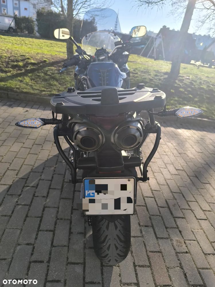 Yamaha FZ6 - 2