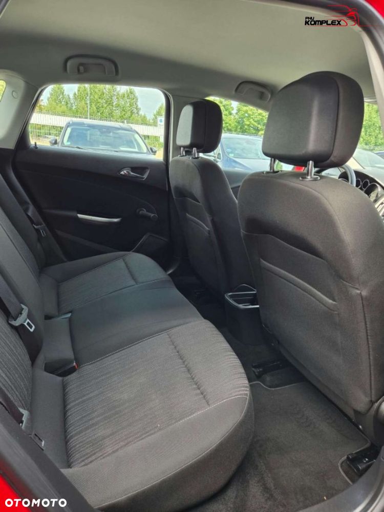 Opel Astra - 11