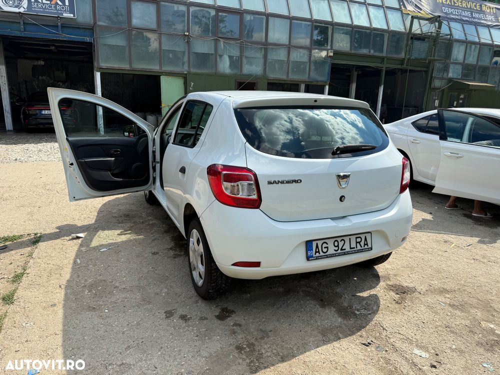 Dacia Sandero - 6