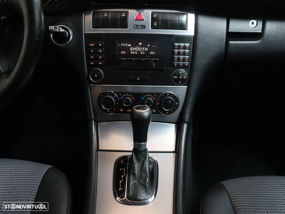 Mercedes-Benz C 220 CDi Avantgarde Aut. - 26