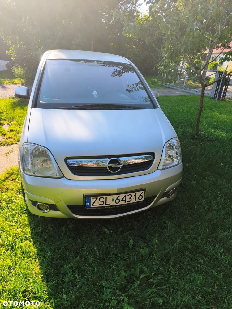 Opel Meriva 1.6 Cosmo - 1