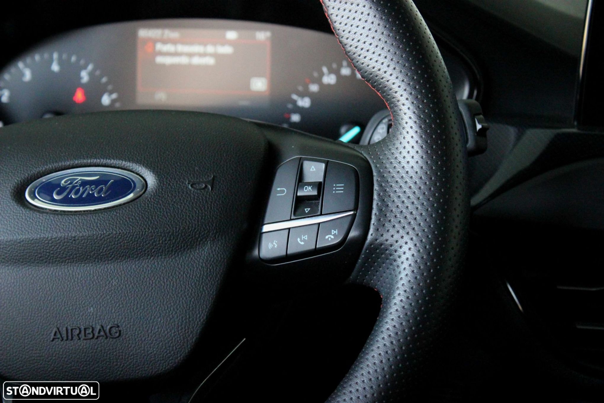Ford Focus SW 1.0 EcoBoost ST-Line - 17