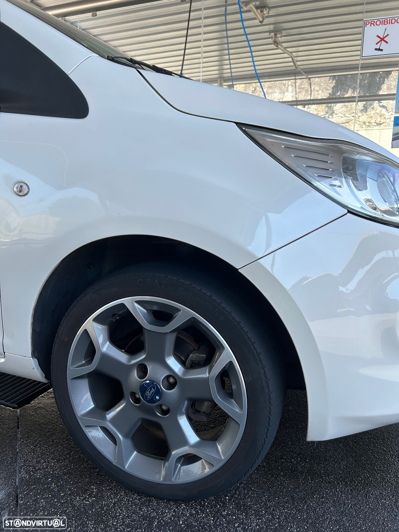 Ford KA 1.3 TDCi Titanium - 4