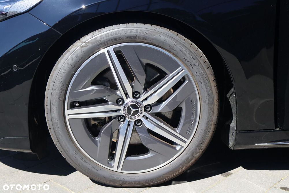 Mercedes-Benz CLA - 10