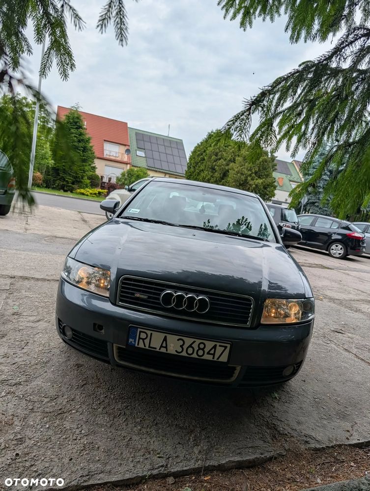 Audi A4 Limousine 1.8T - 7