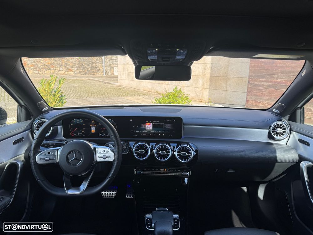 Mercedes-Benz A 200 7G-DCT AMG Line - 15