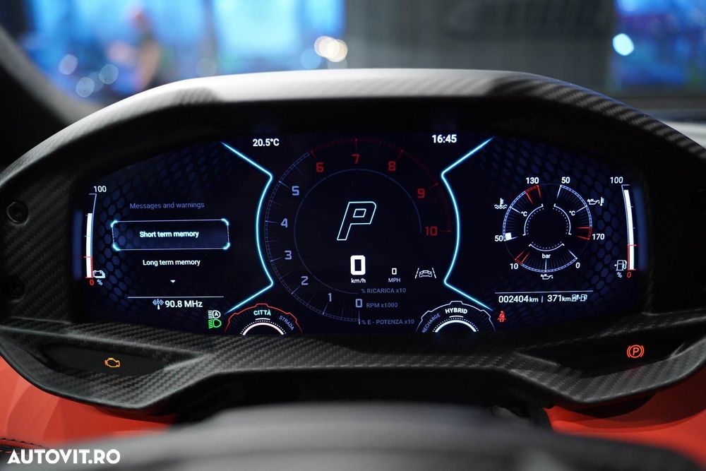 Lamborghini Revuelto - 23