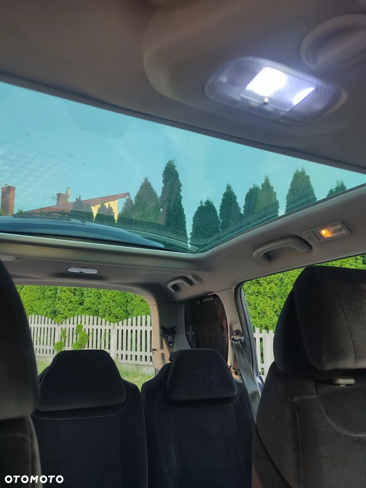 Citroën C4 Grand Picasso 2.0 16V Exclusive - 25