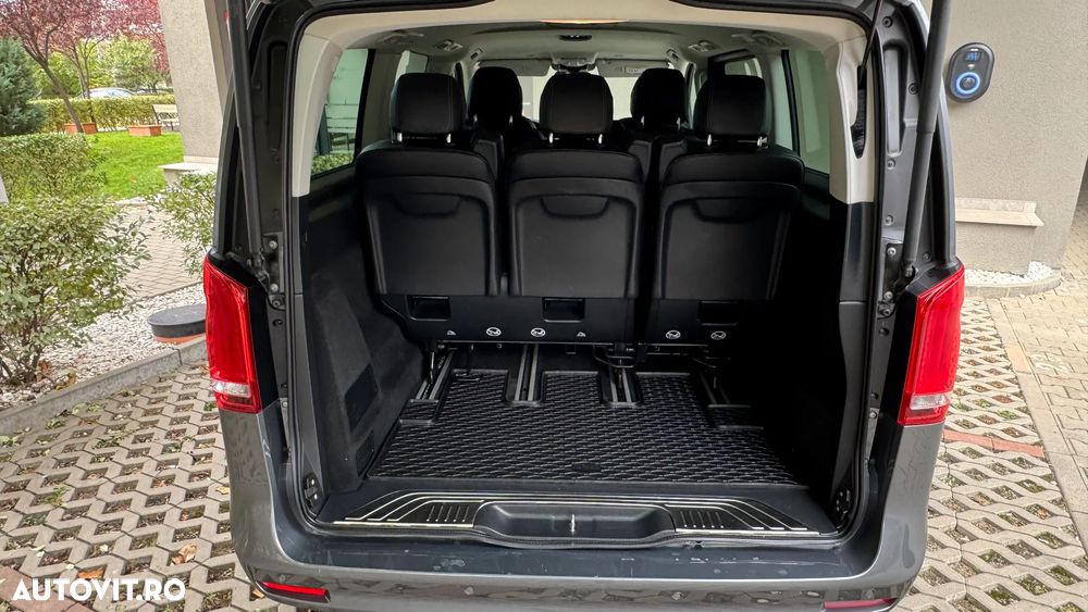 MERCEDES-BENZ V-Class 2022 — imagine 8