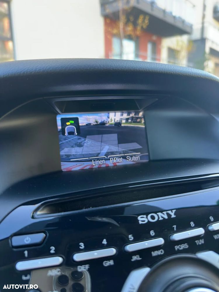 Ford Focus 1.6 TDCi DPF Start-Stopp-System Titanium - 9