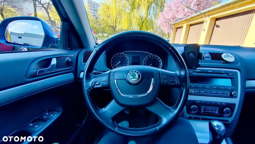 Skoda Octavia 2.0 TDI Ambiente - 9