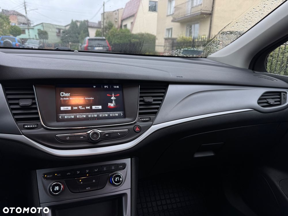 Opel Astra V 1.4 T Enjoy S&S - 10