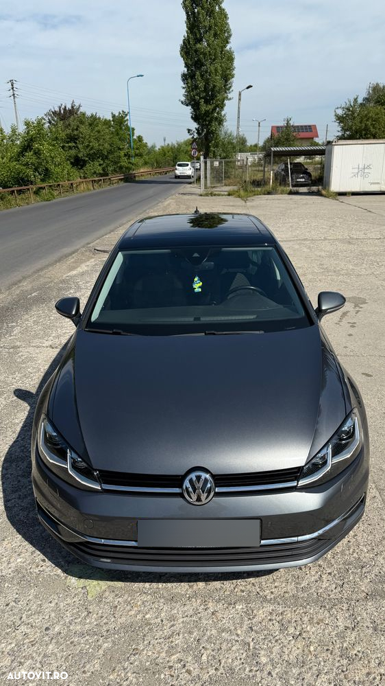 Volkswagen Golf - 21
