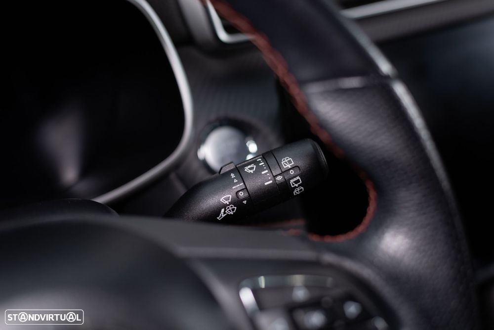 MG ZS EV 50.3 kWh Luxury - 28