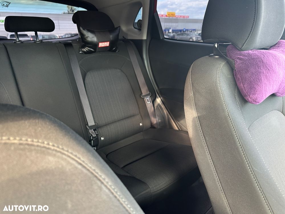 Hyundai KONA 1.0 T-GDI 120 CP 6MT 2WD Highway - 19