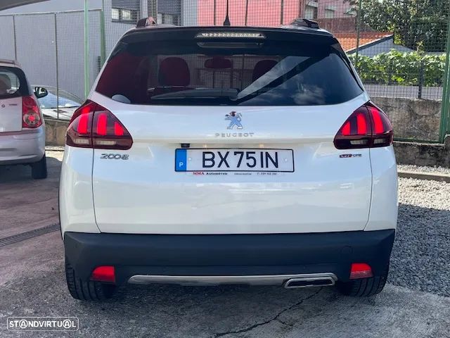 Peugeot 2008 1.2 PureTech GT Line - 2