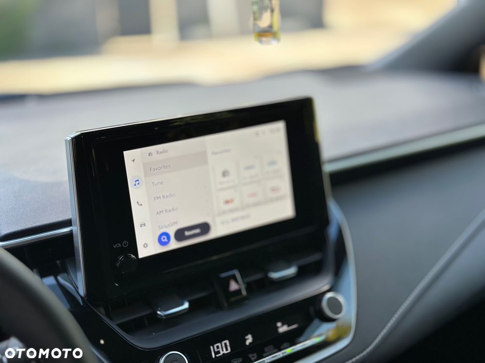 Toyota Corolla - 23