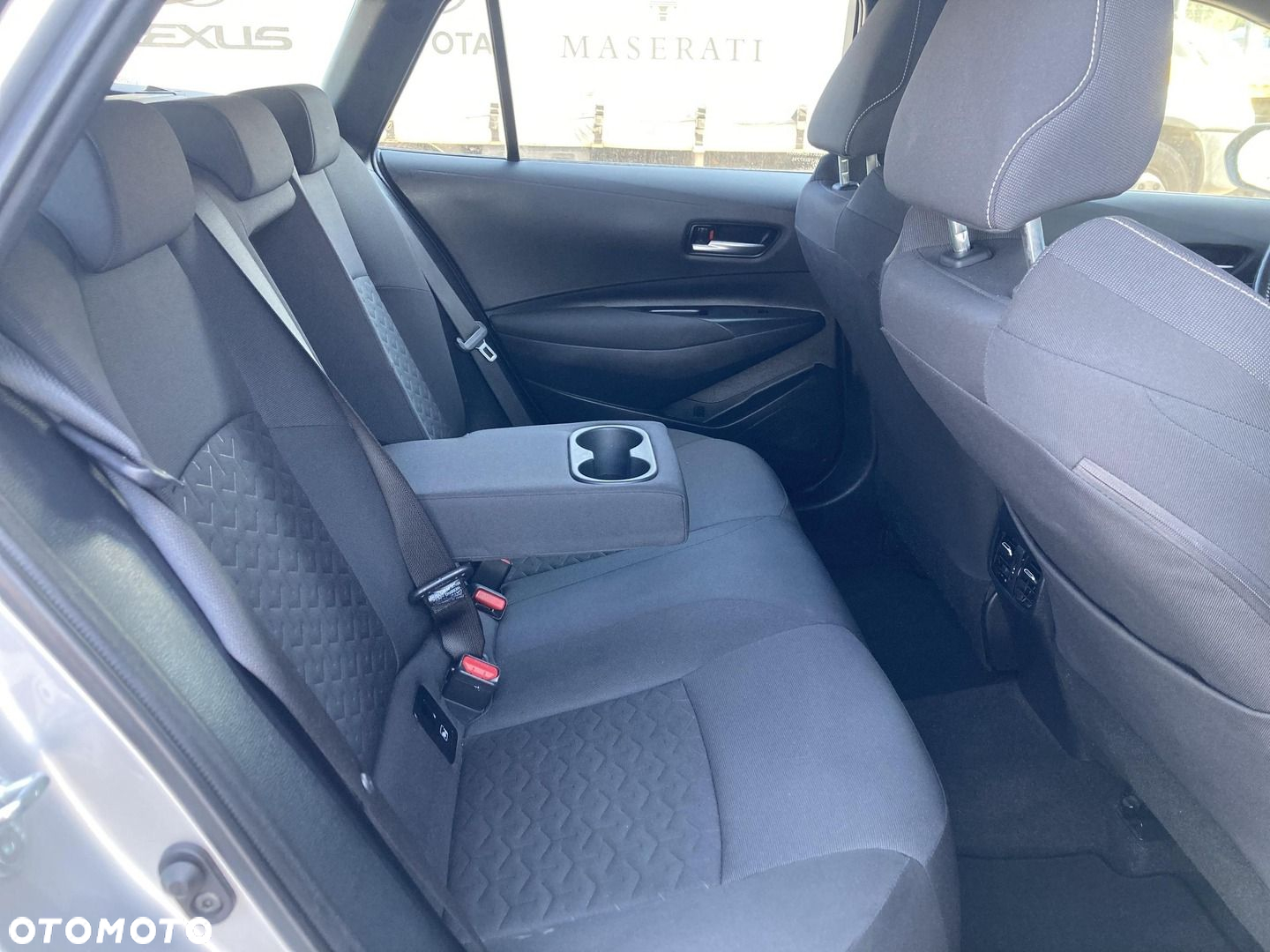 Toyota Corolla 1.2 T Comfort - 23