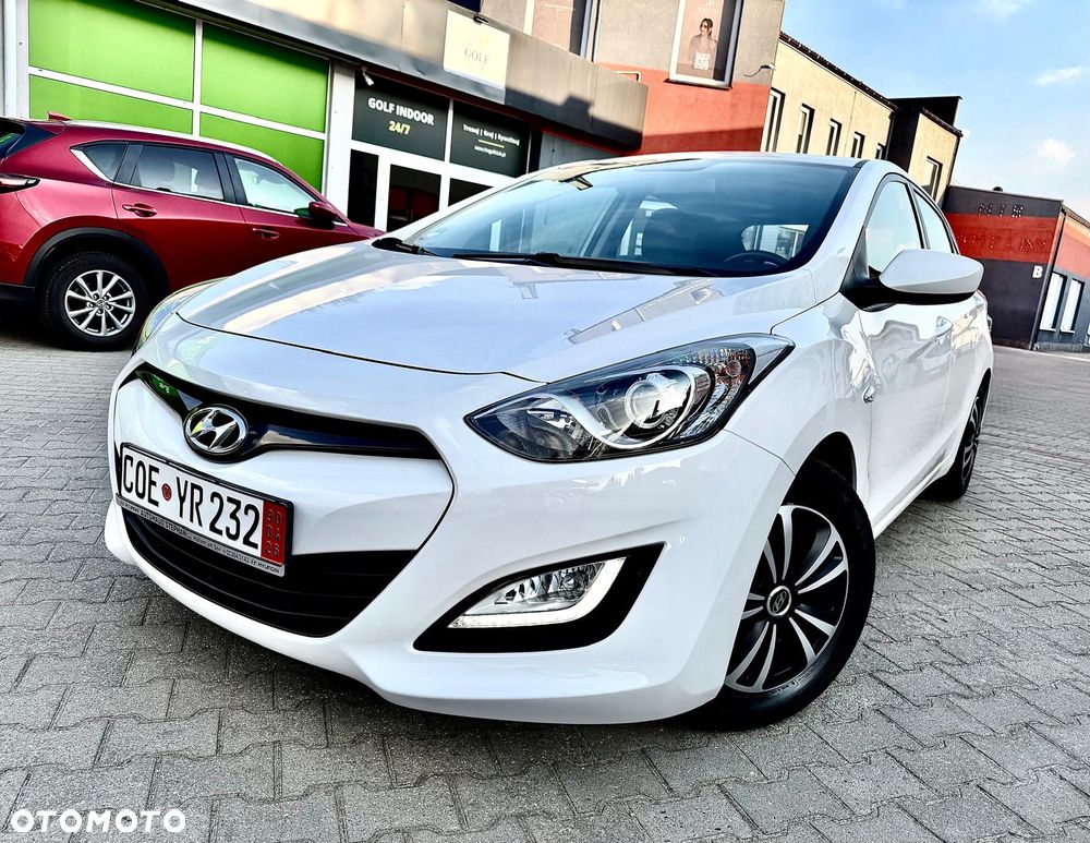 Hyundai i30 1.4 Premium - 17