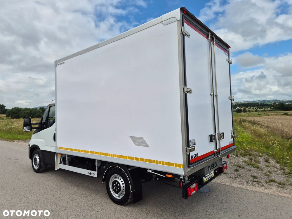 Iveco DAILY 35S15 CHŁODNIA MROŹNIA THERMO KING V-200 MAX FUNKCJA GRZANIA ZASILANIE ZEWNĘTRZNE 230V 2018R - 10