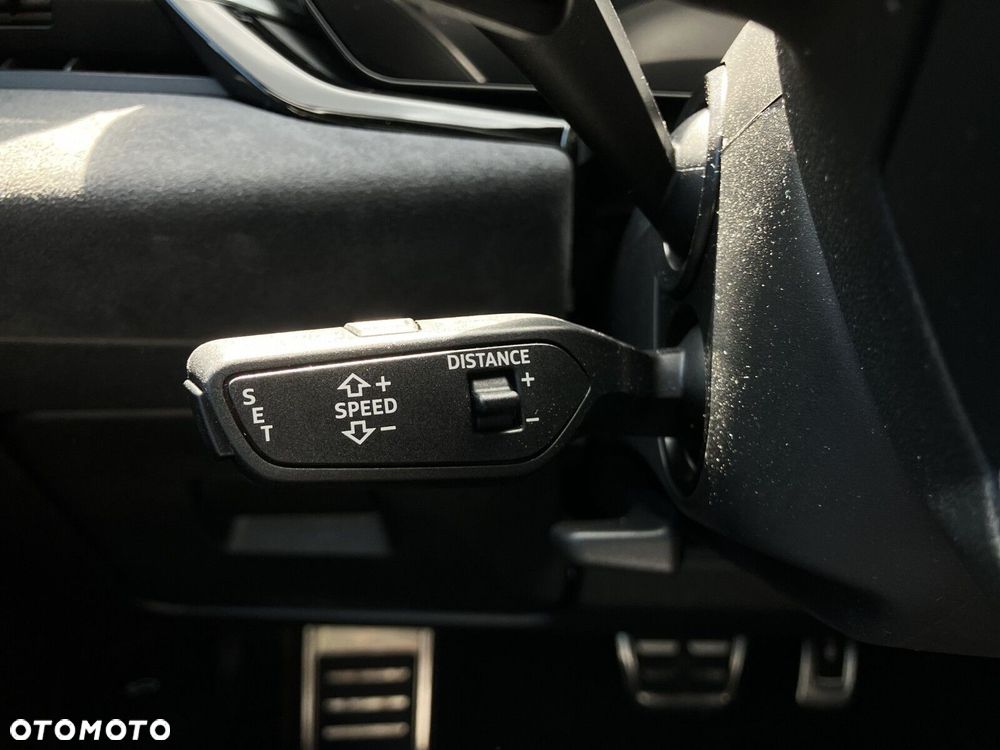 Audi A6 Avant - 16