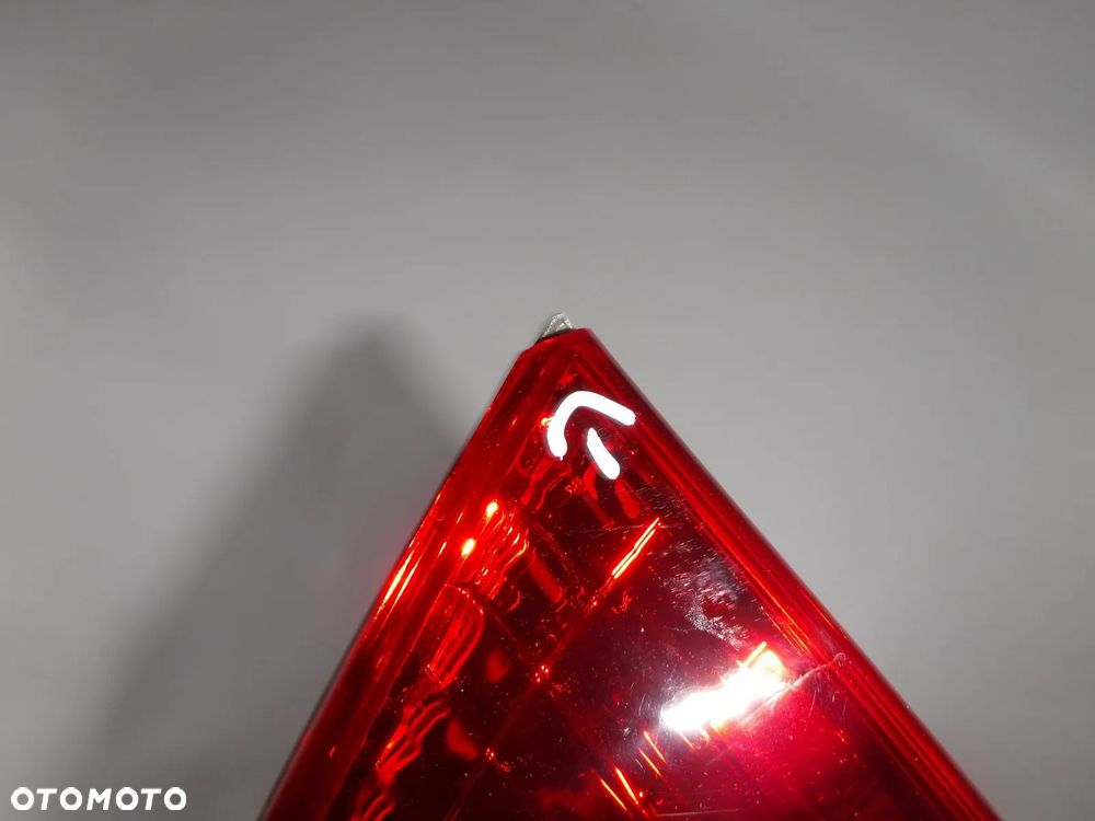 toyota corolla e12 sedan lampa tył prawa - 3