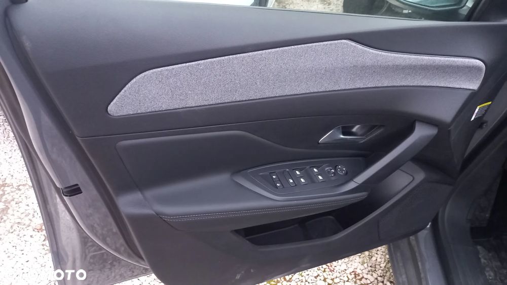 Peugeot 308 - 9