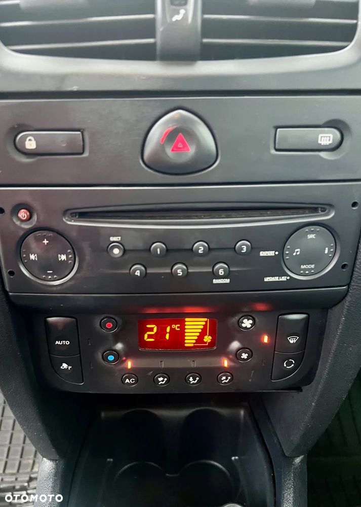 Renault Clio 1.5 dCi Dynamique - 11