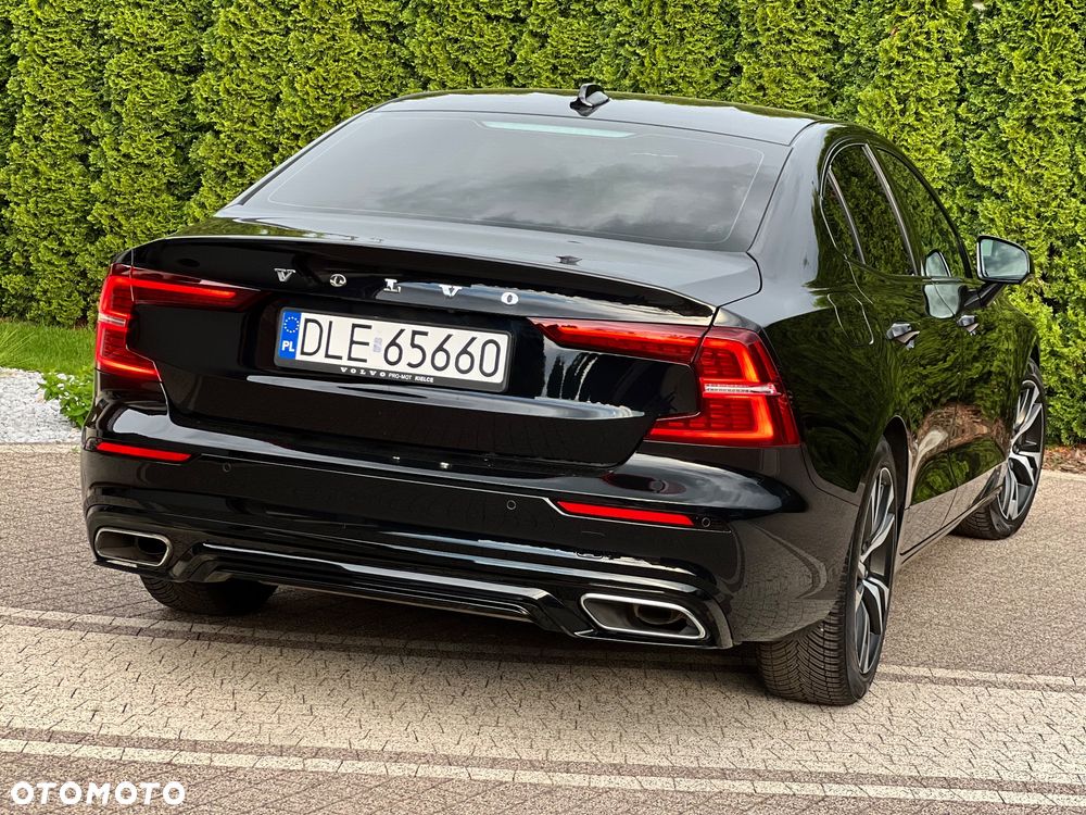 Volvo S60 B4 B R-Design - 23