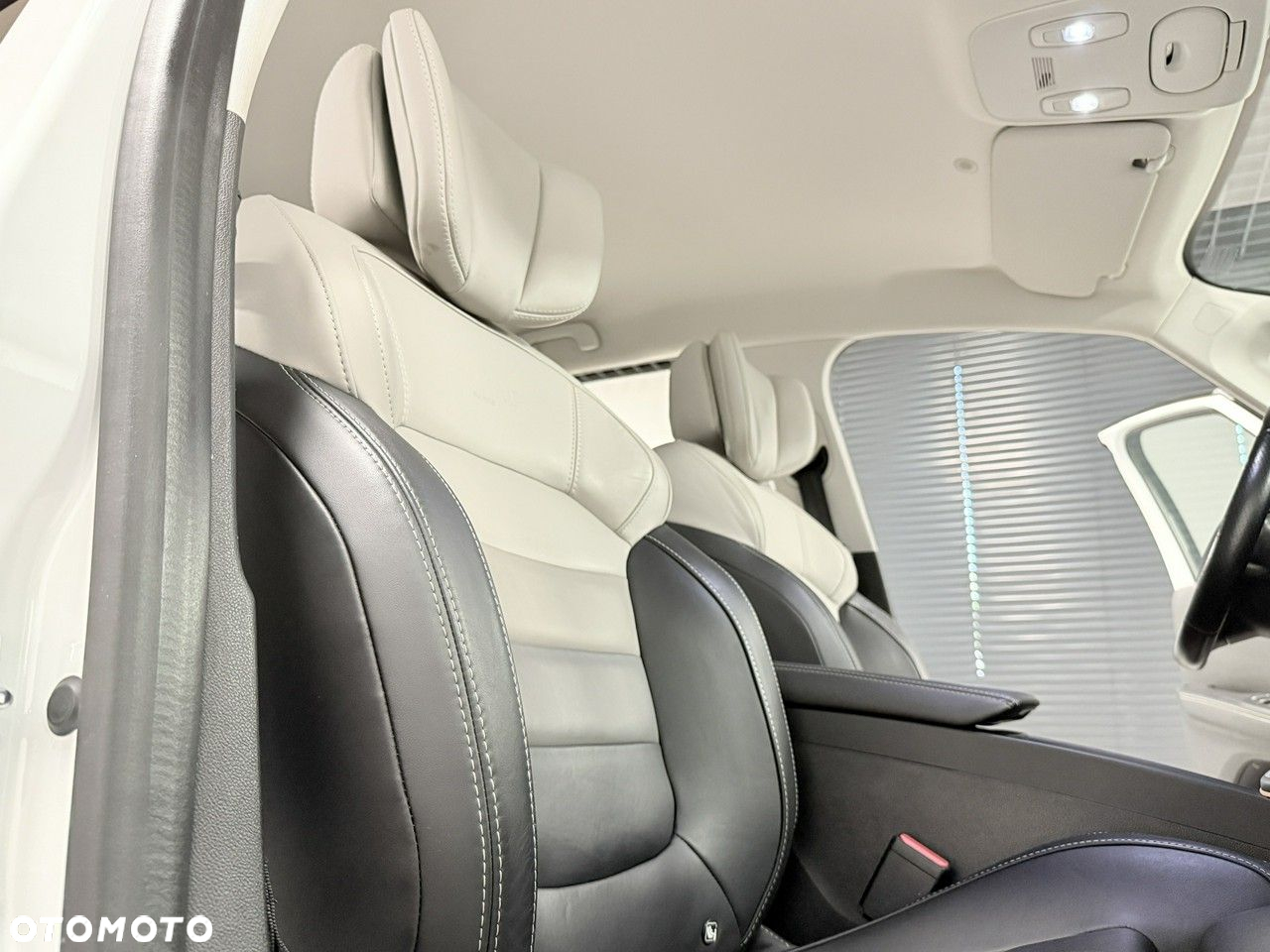 Renault Scenic ENERGY dCi 130 INITIALE PARIS - 29