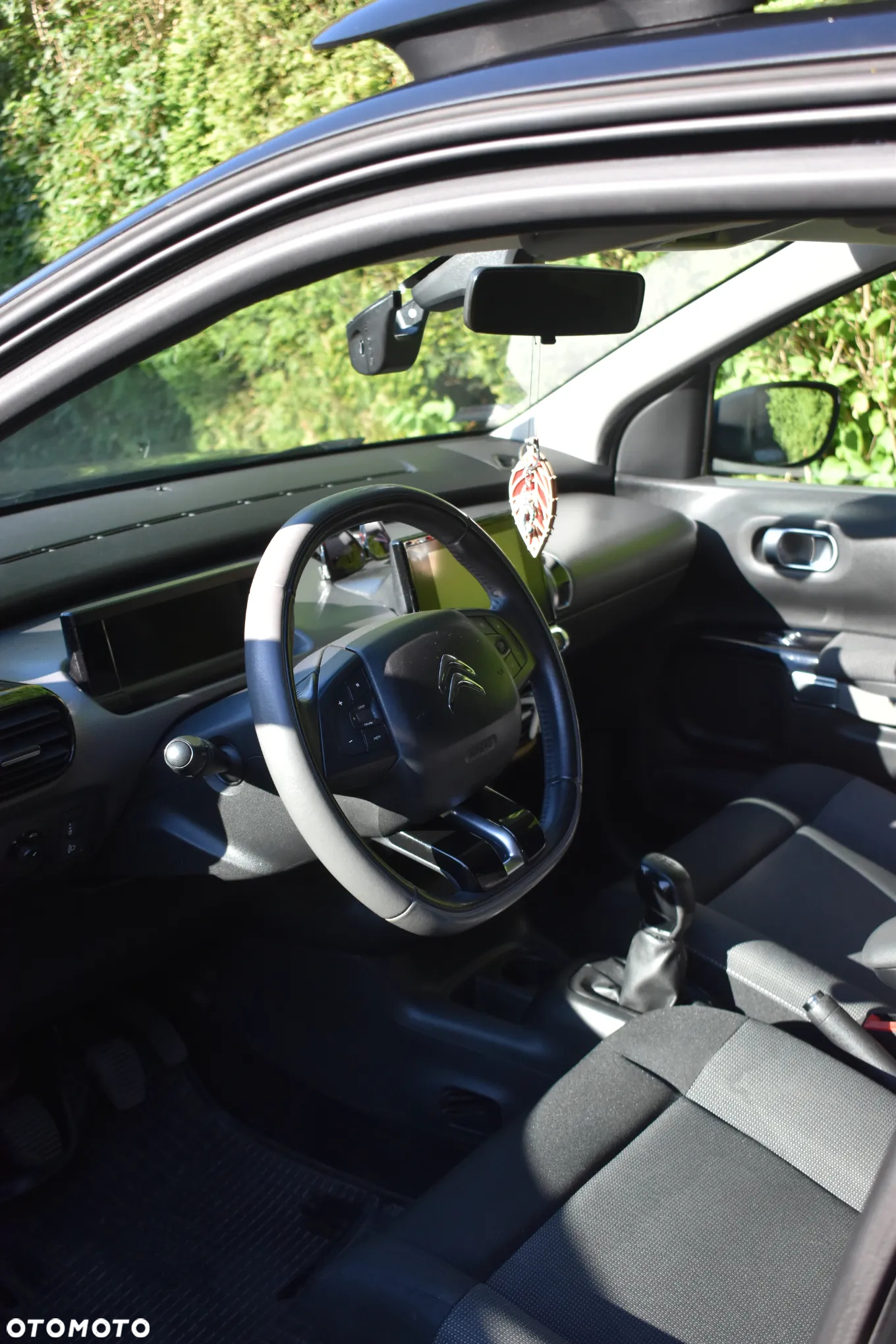 Citroën C4 Cactus 1.2 PureTech Shine - 27