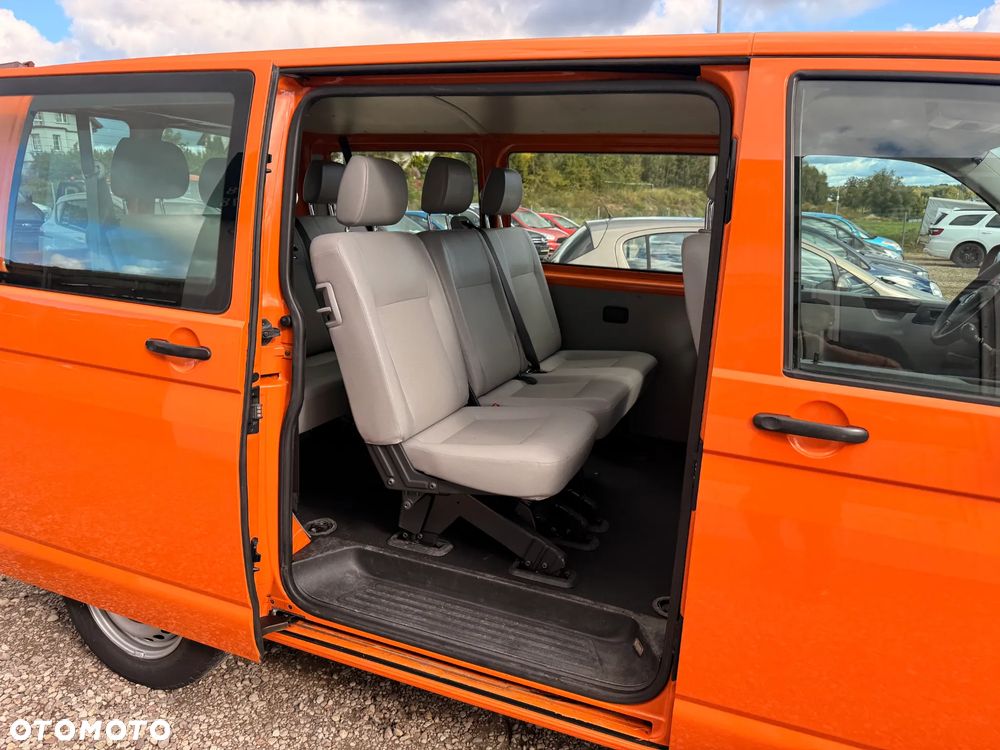 Volkswagen Transporter - 16