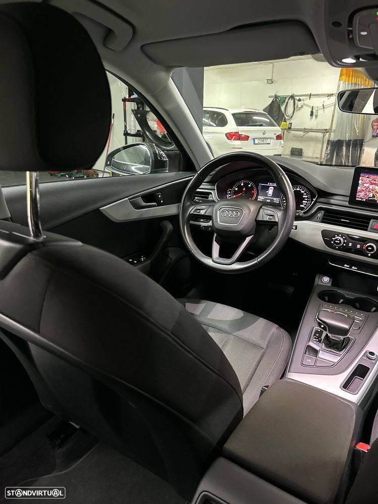 Audi A4 Avant 35 TDI S tronic - 14