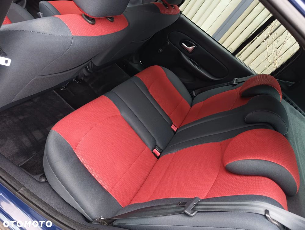 Renault Clio 1.2 16V 75 Dynamique - 10