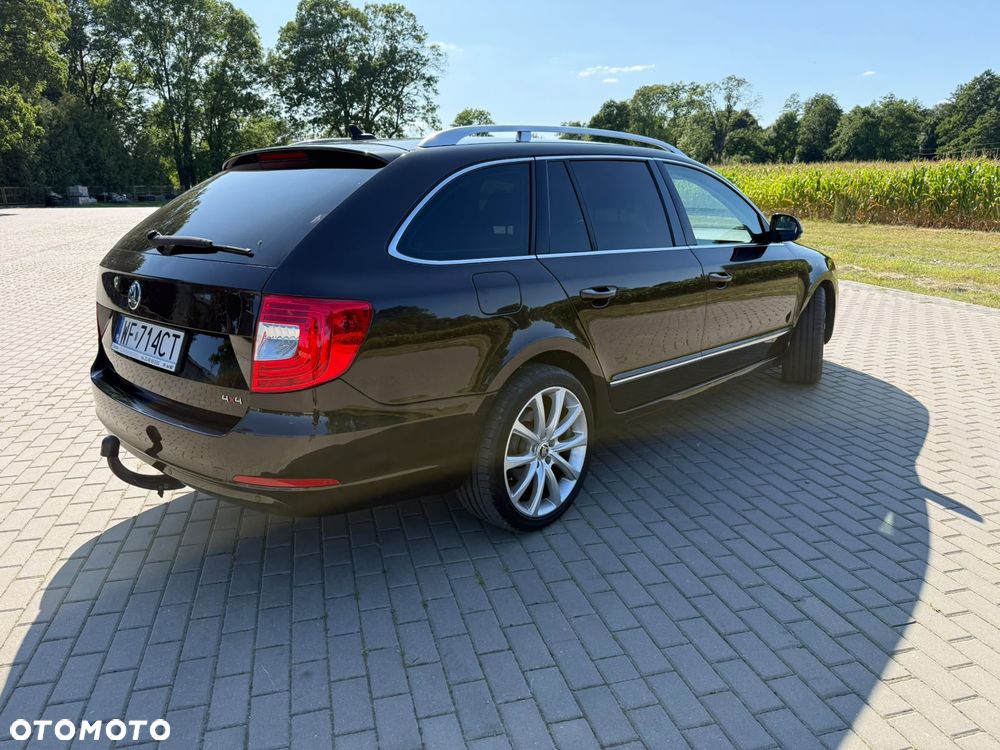 Skoda Superb 2.0 TDI Green tec 4x4 DSG Elegance - 6