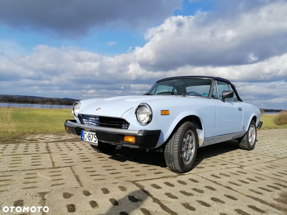 Fiat 124 Spider - 3