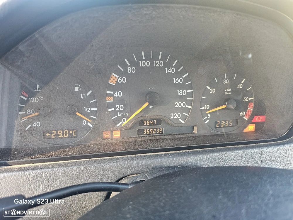 Mercedes-Benz C 220 D - 10