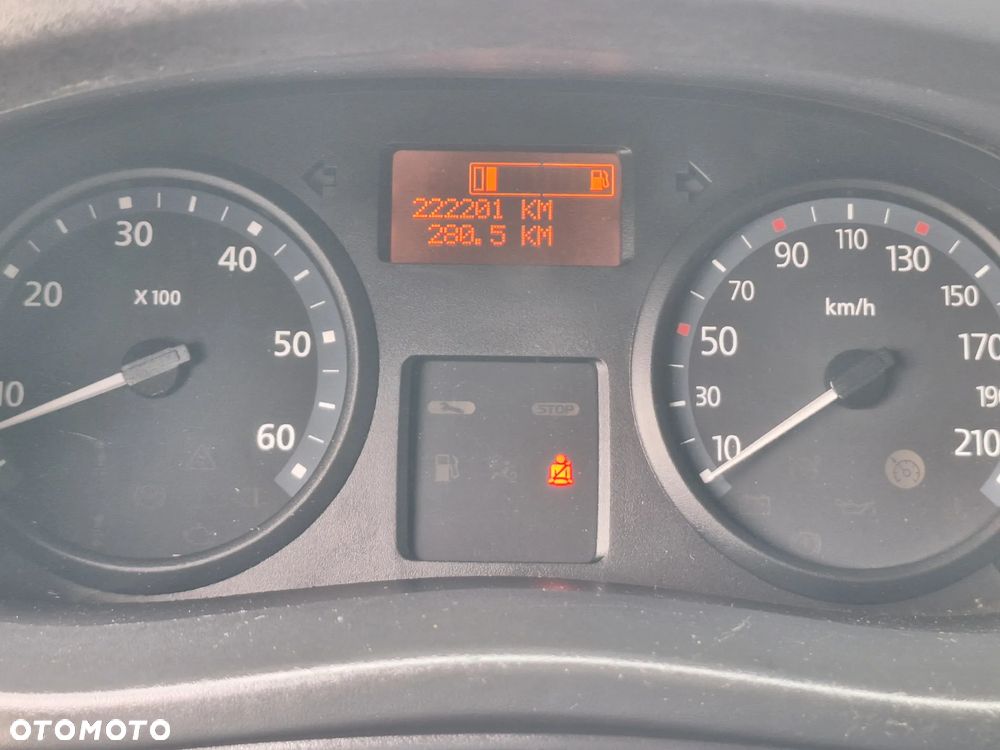 Opel Vivaro - 17