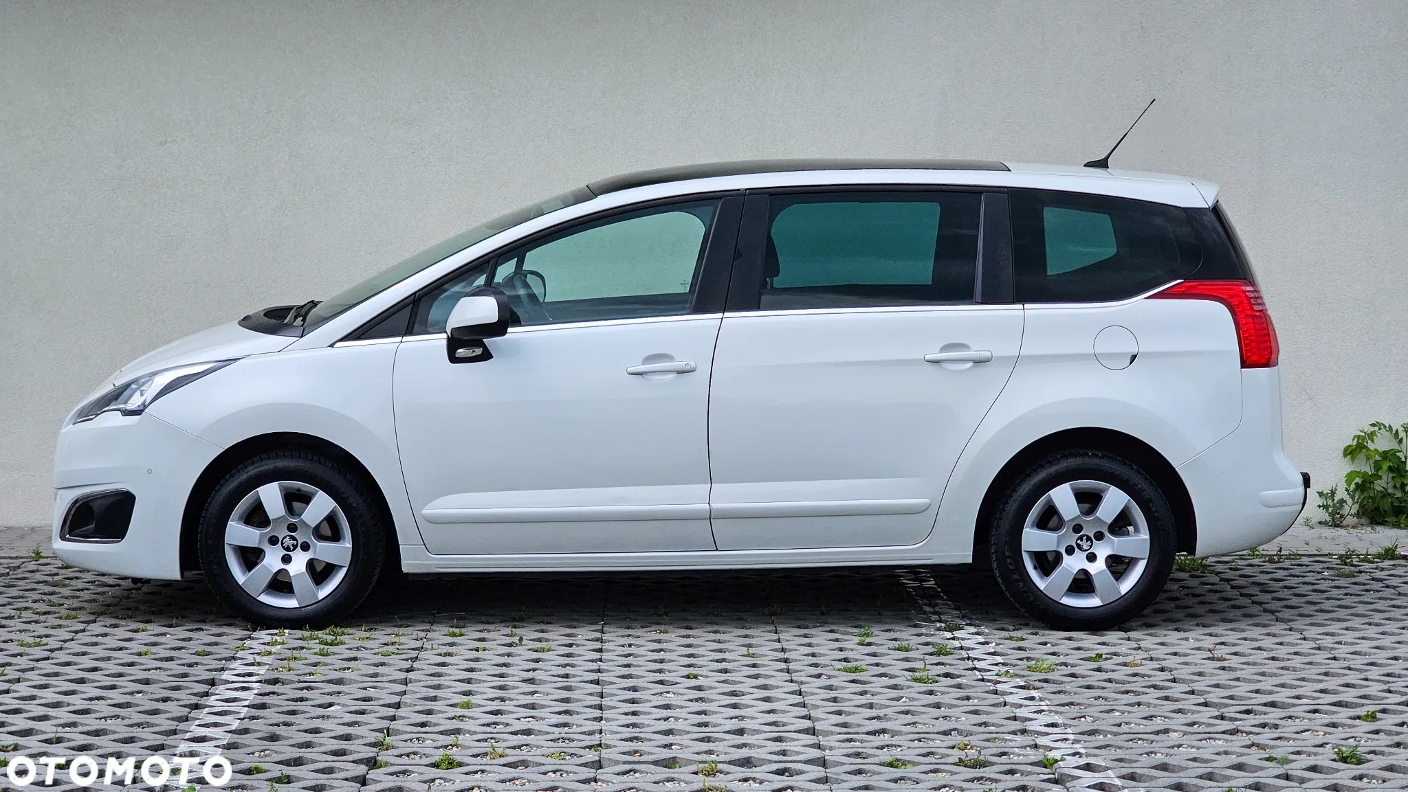 Peugeot 5008 HDI FAP 115 Style - 37