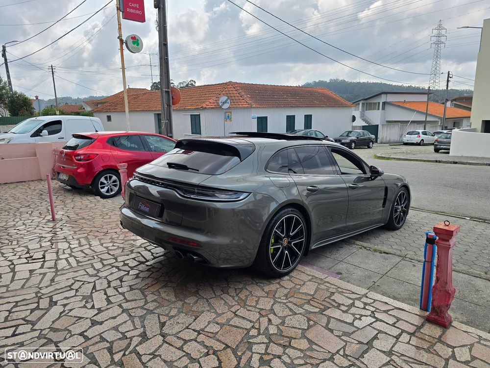 Porsche Panamera 4S E-Hybrid - 5