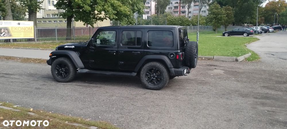 Jeep Wrangler Unlimited GME 2.0 Turbo Sport - 15