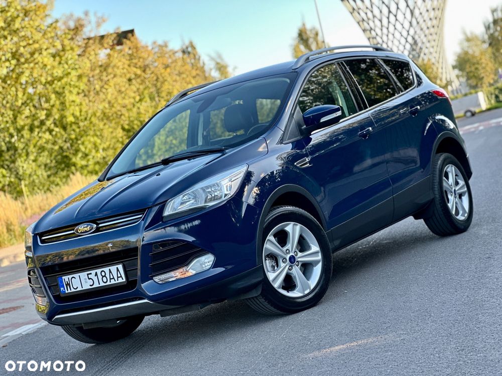 Ford Kuga 2.0 TDCi 2x4 Titanium - 3