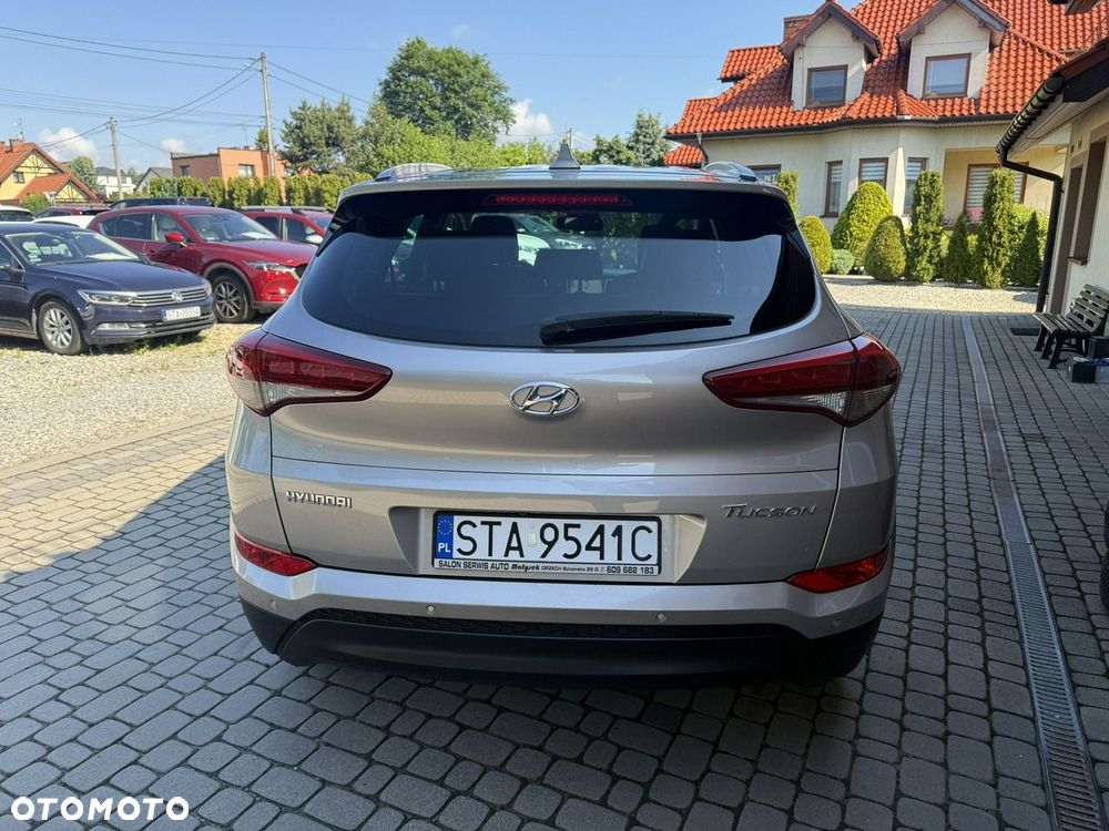 Hyundai Tucson blue 1.7 CRDi 2WD Passion - 8