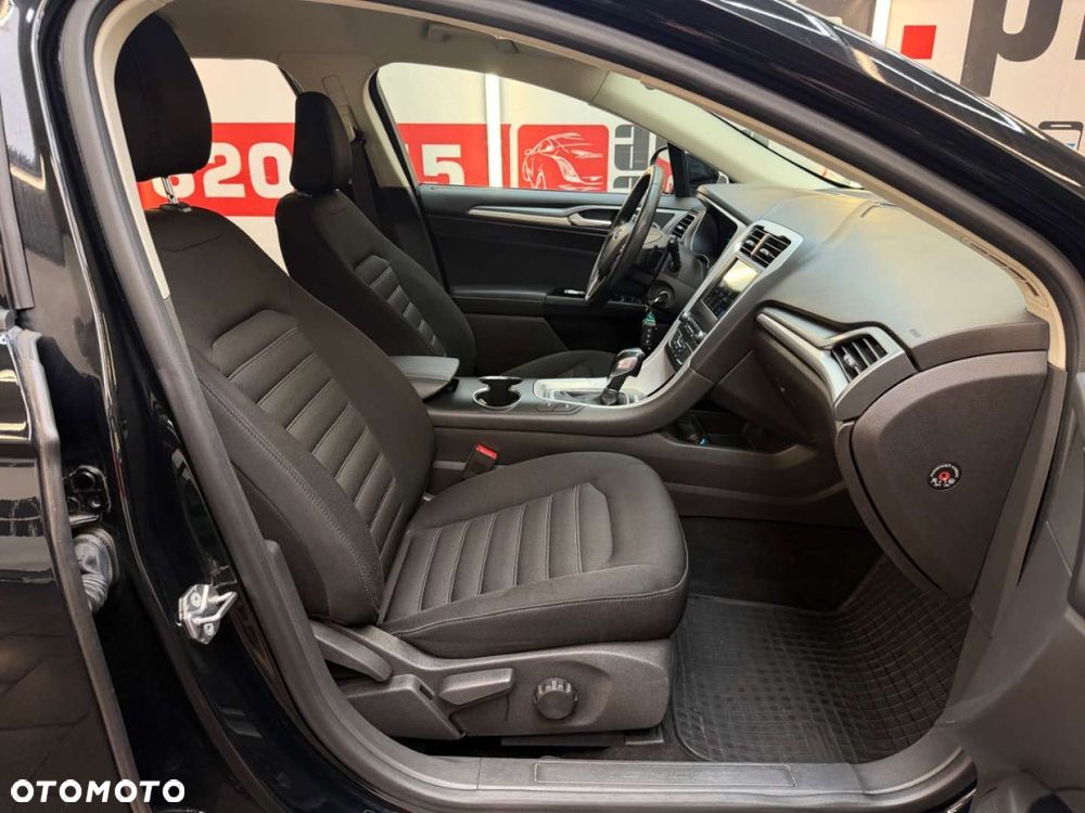 Ford Mondeo - 39