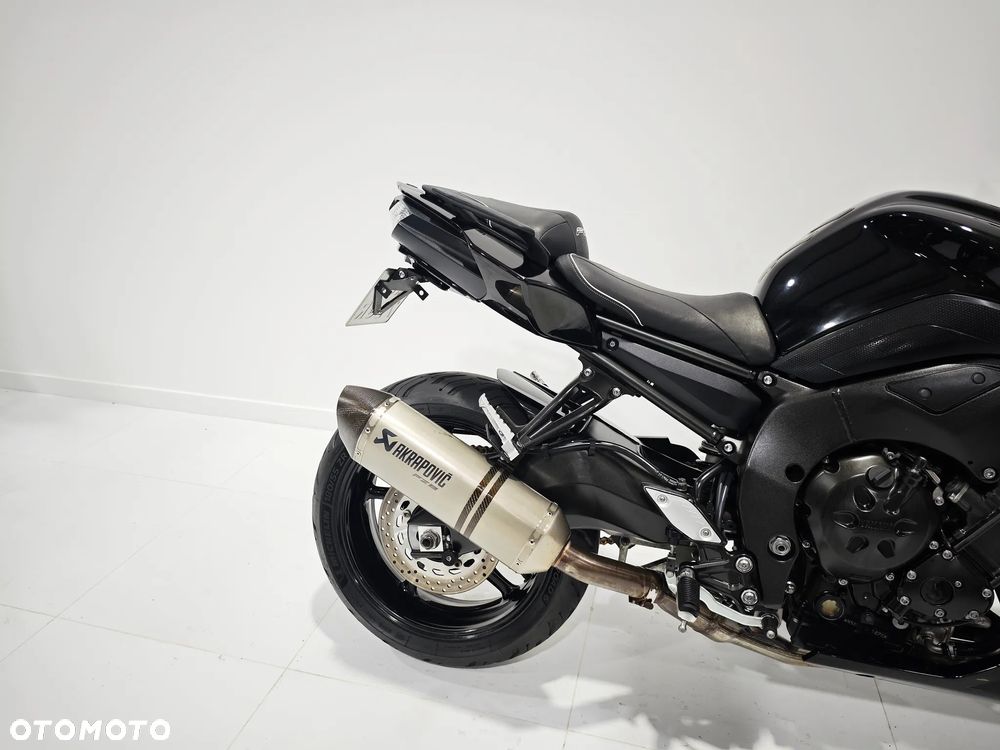 Yamaha FZ - 8