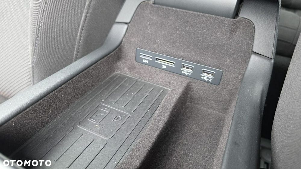 Audi A6 Avant - 17