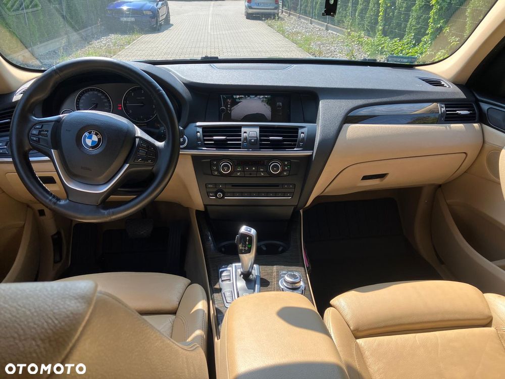 BMW X3 xDrive20d - 12