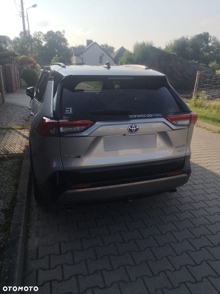 Toyota RAV4 - 6